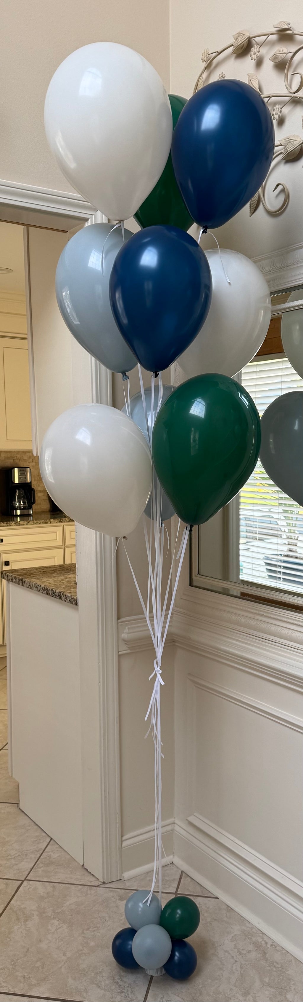 Classic Helium Bouquet